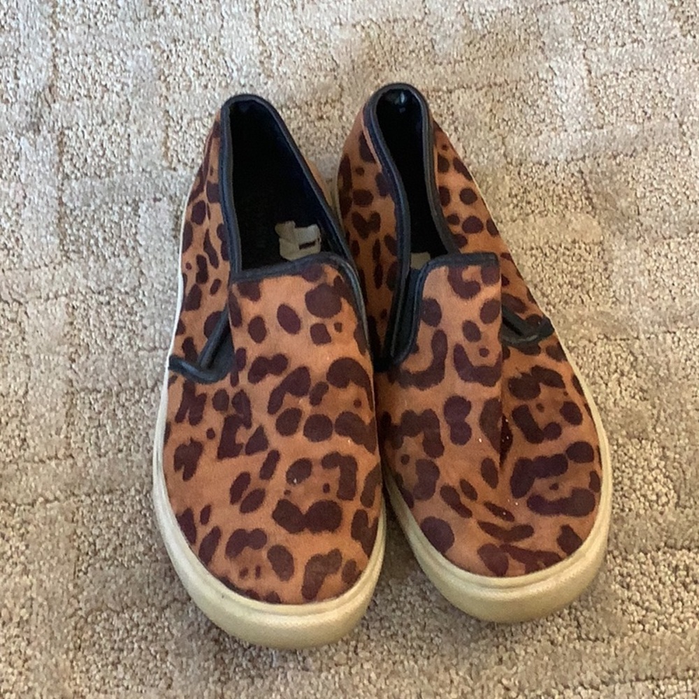 Leopard boat shoes